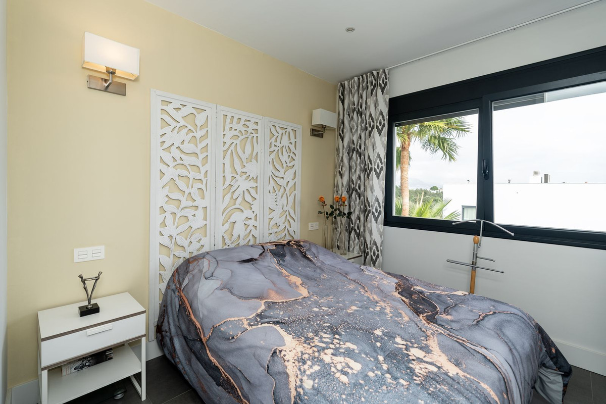 Se vende Villa - Chalet de 3 dormitorios en Costa Del Sol, Málaga, España