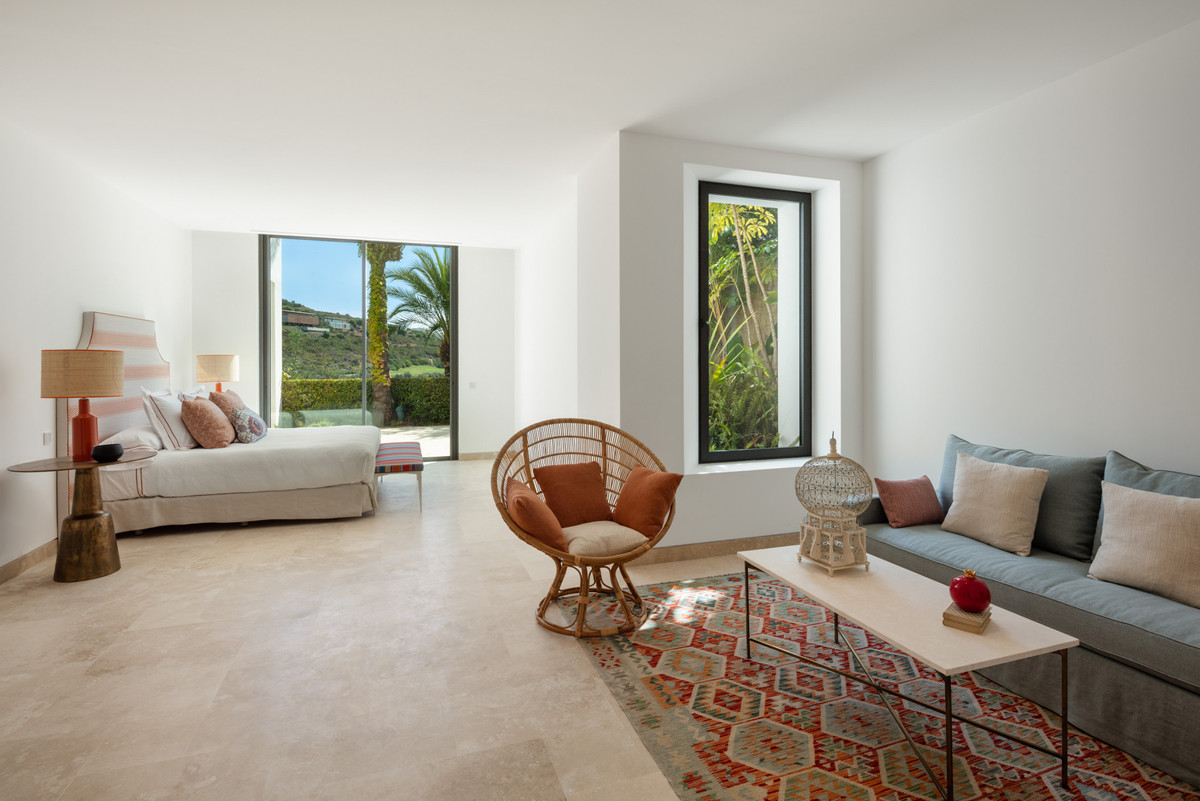 Se vende Villa - Chalet de 6 dormitorios en Costa Del Sol, Málaga, España