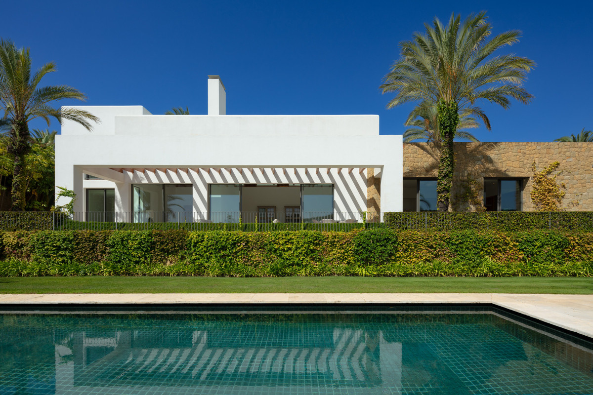 Se vende Villa - Chalet de 6 dormitorios en Costa Del Sol, Málaga, España