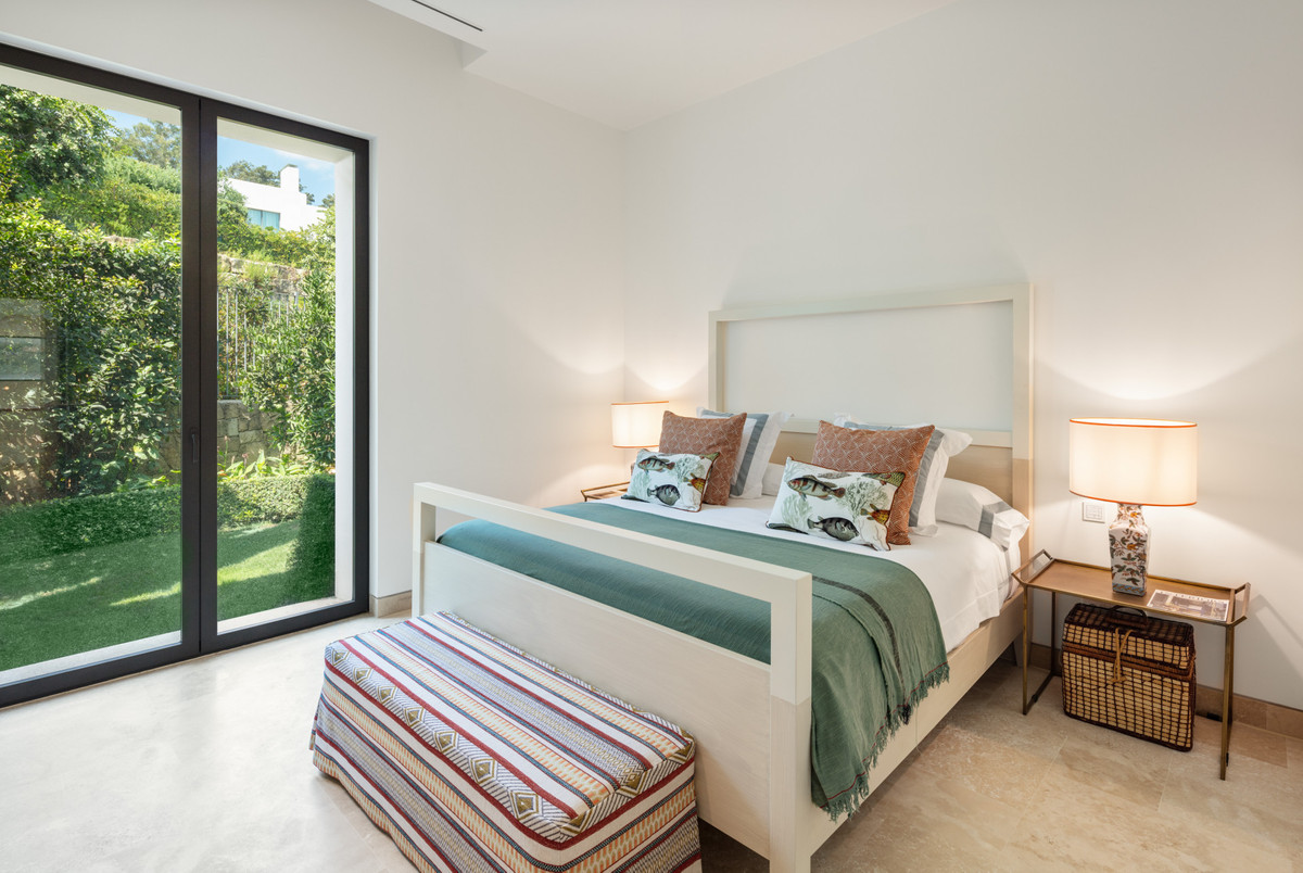 Se vende Villa - Chalet de 6 dormitorios en Costa Del Sol, Málaga, España