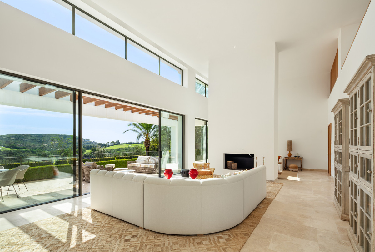 Se vende Villa - Chalet de 6 dormitorios en Costa Del Sol, Málaga, España