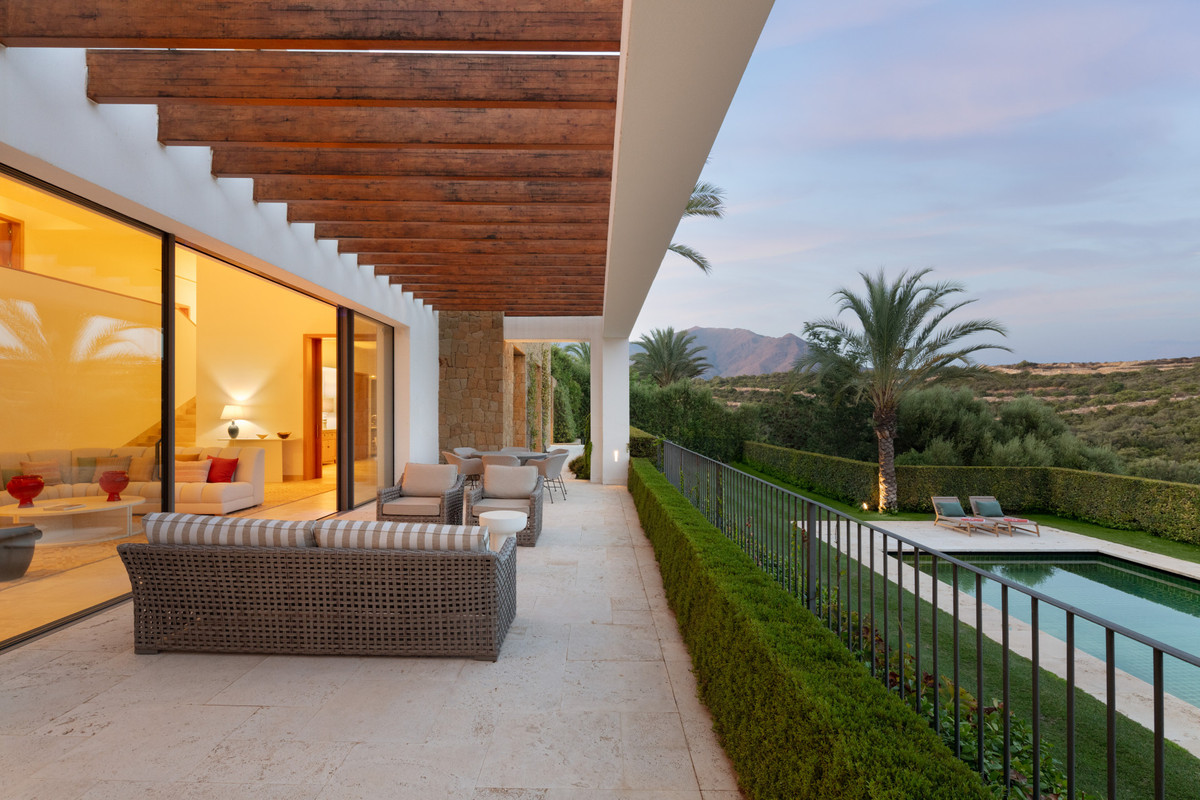 Se vende Villa - Chalet de 6 dormitorios en Costa Del Sol, Málaga, España
