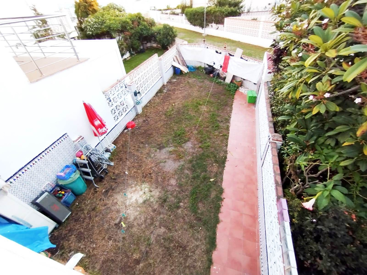 3 Bed Townhouse for sale in Rincón De La Victoria Costa Del Sol East, Málaga, Spain