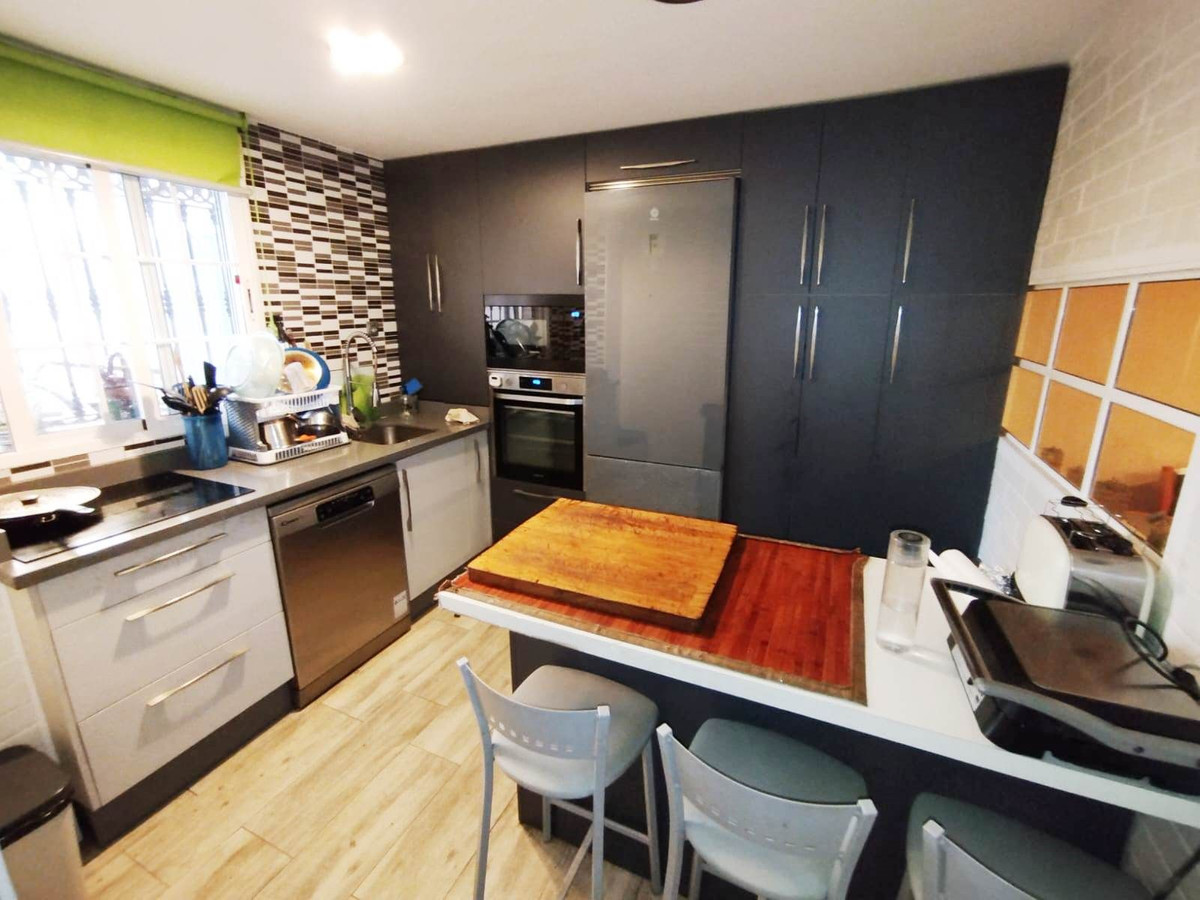 3 Bed Townhouse for sale in Rincón De La Victoria Costa Del Sol East, Málaga, Spain