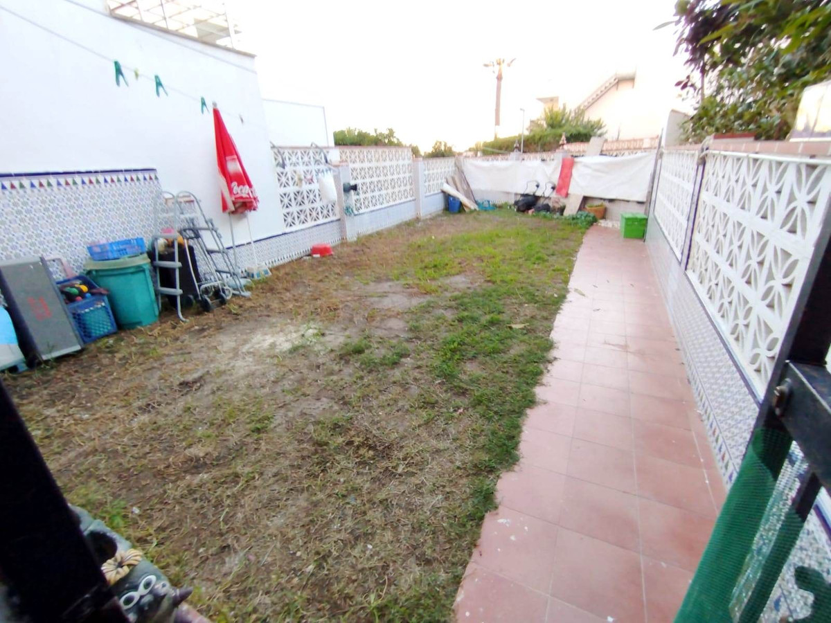 3 Bed Townhouse for sale in Rincón De La Victoria Costa Del Sol East, Málaga, Spain