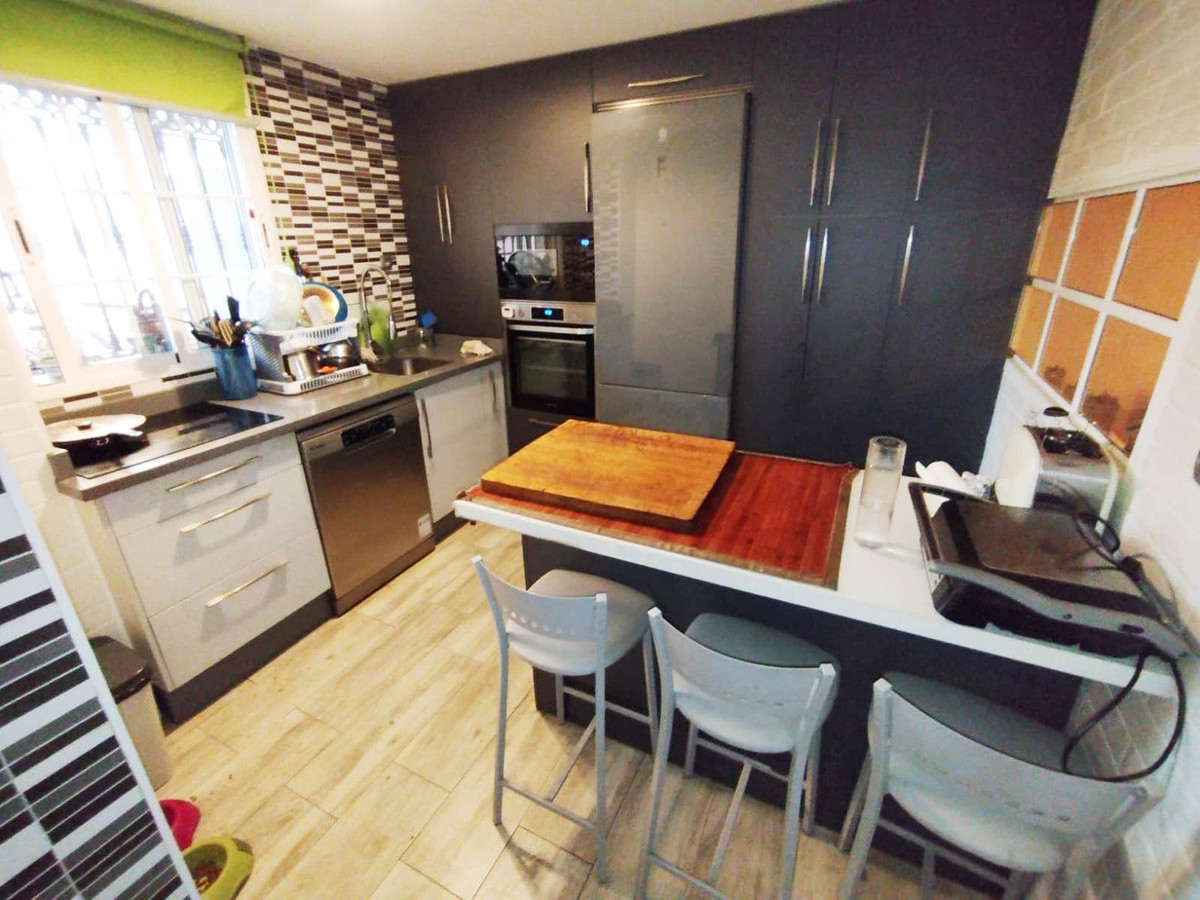 3 Bed Townhouse for sale in Rincón De La Victoria Costa Del Sol East, Málaga, Spain