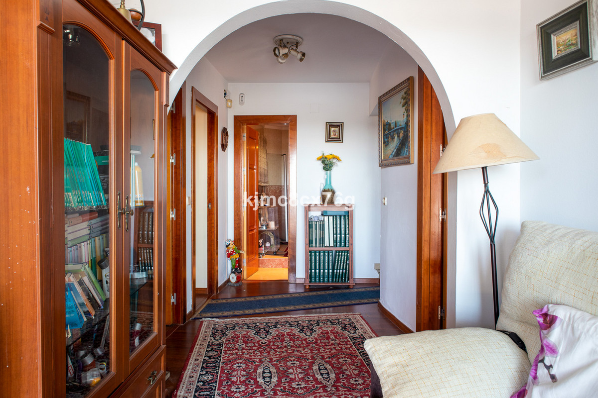 Se vende Villa - Chalet de 4 dormitorios en Costa Del Sol, Málaga, España