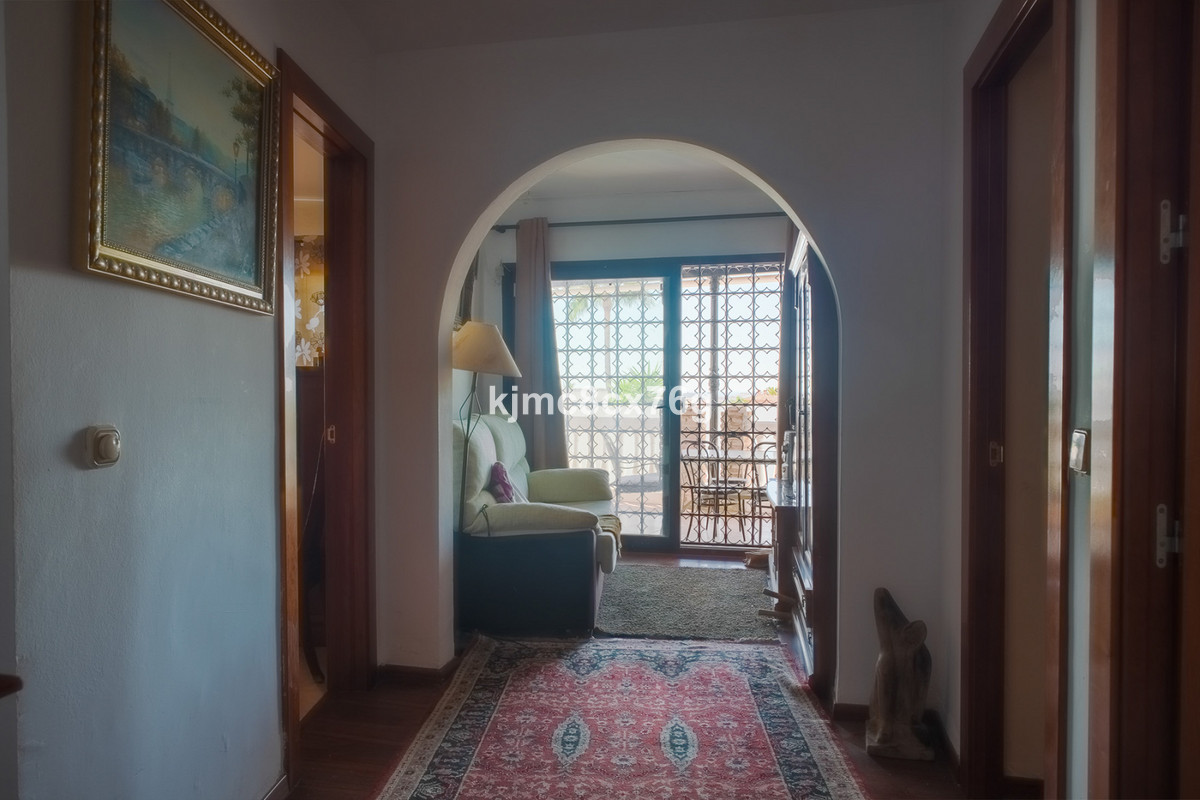 Se vende Villa - Chalet de 4 dormitorios en Costa Del Sol, Málaga, España