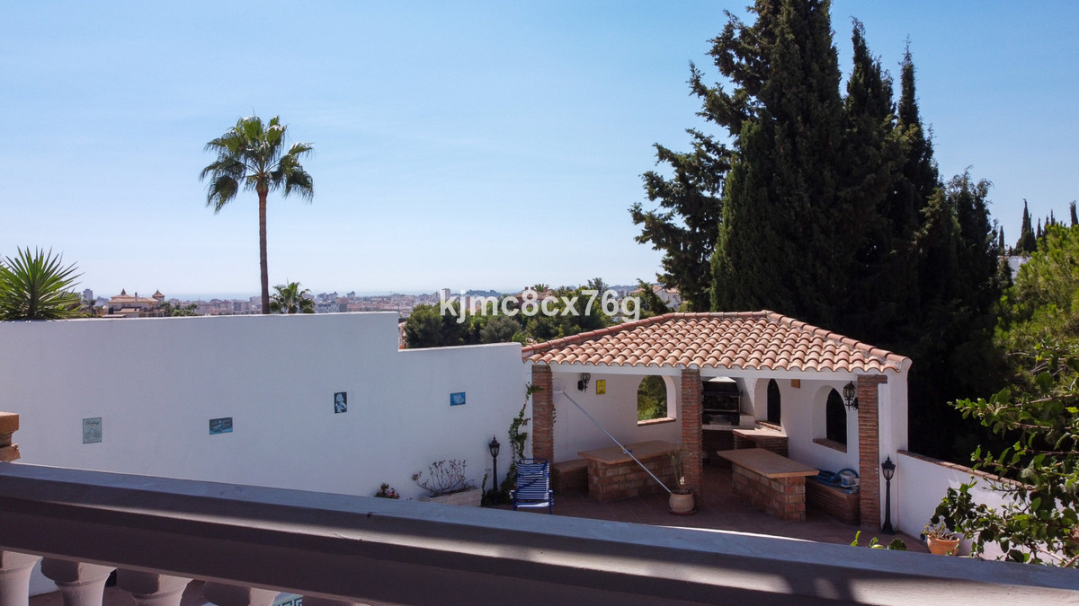 Se vende Villa - Chalet de 4 dormitorios en Costa Del Sol, Málaga, España