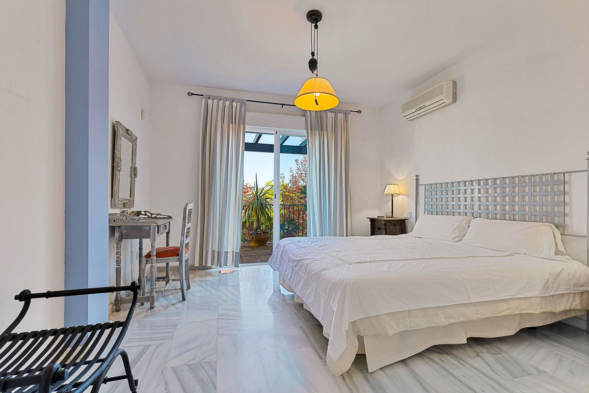 3 Bed Townhouse for sale in San Pedro De Alcántara Costa Del Sol, Málaga, Spain