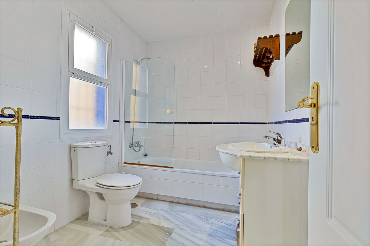 3 Bed Townhouse for sale in San Pedro De Alcántara Costa Del Sol, Málaga, Spain