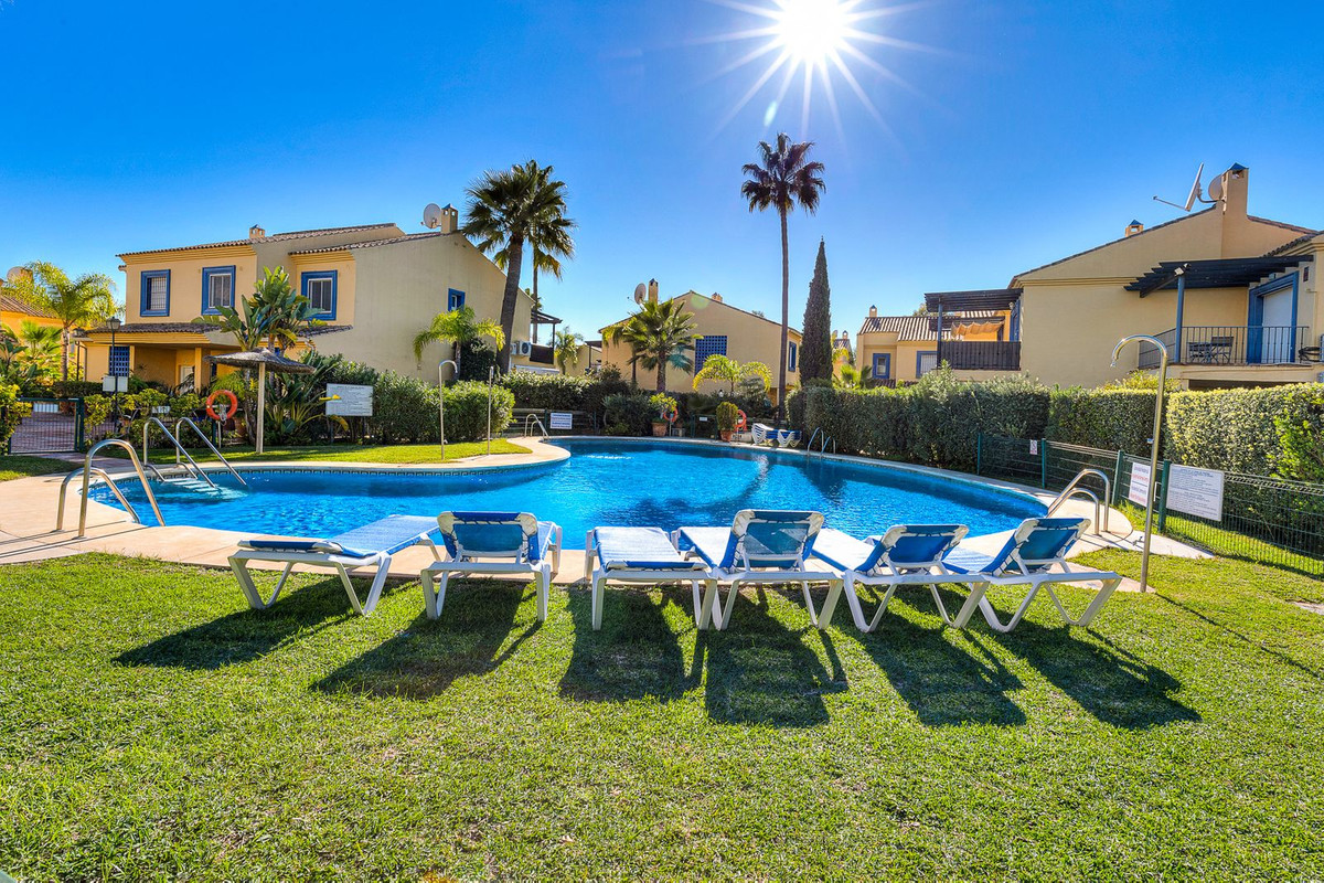 3 Bed Townhouse for sale in San Pedro De Alcántara Costa Del Sol, Málaga, Spain