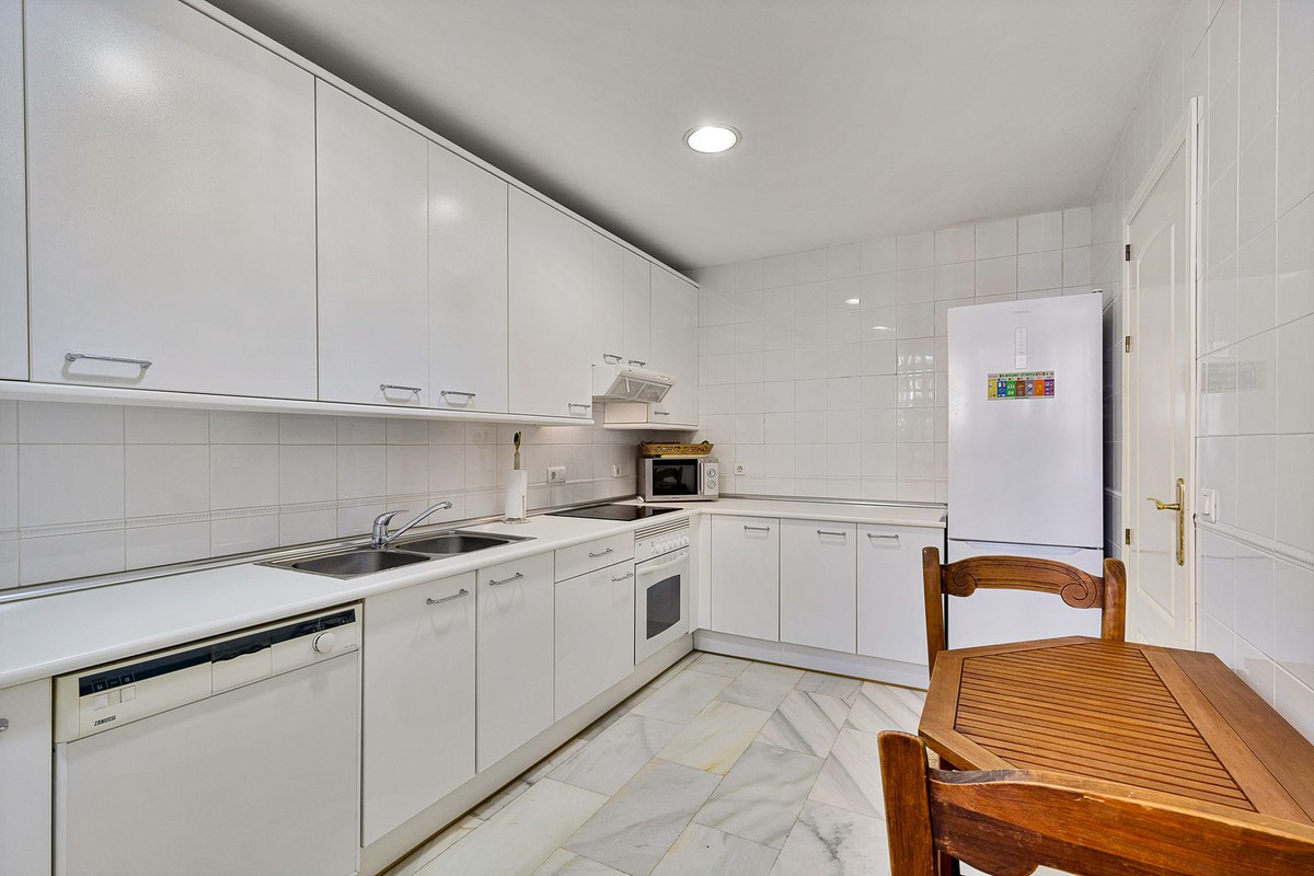 3 Bed Townhouse for sale in San Pedro De Alcántara Costa Del Sol, Málaga, Spain