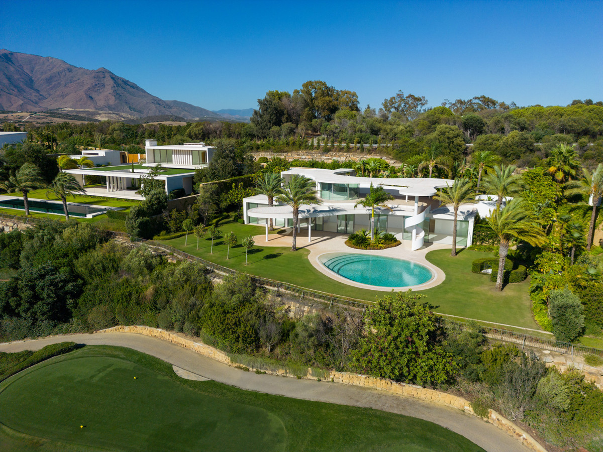 Se vende Villa - Chalet de 4 dormitorios en Costa Del Sol, Málaga, España