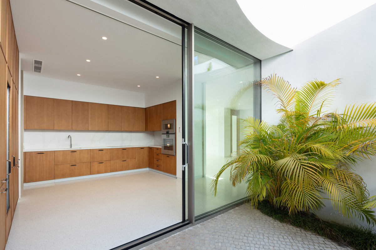 Se vende Villa - Chalet de 4 dormitorios en Costa Del Sol, Málaga, España