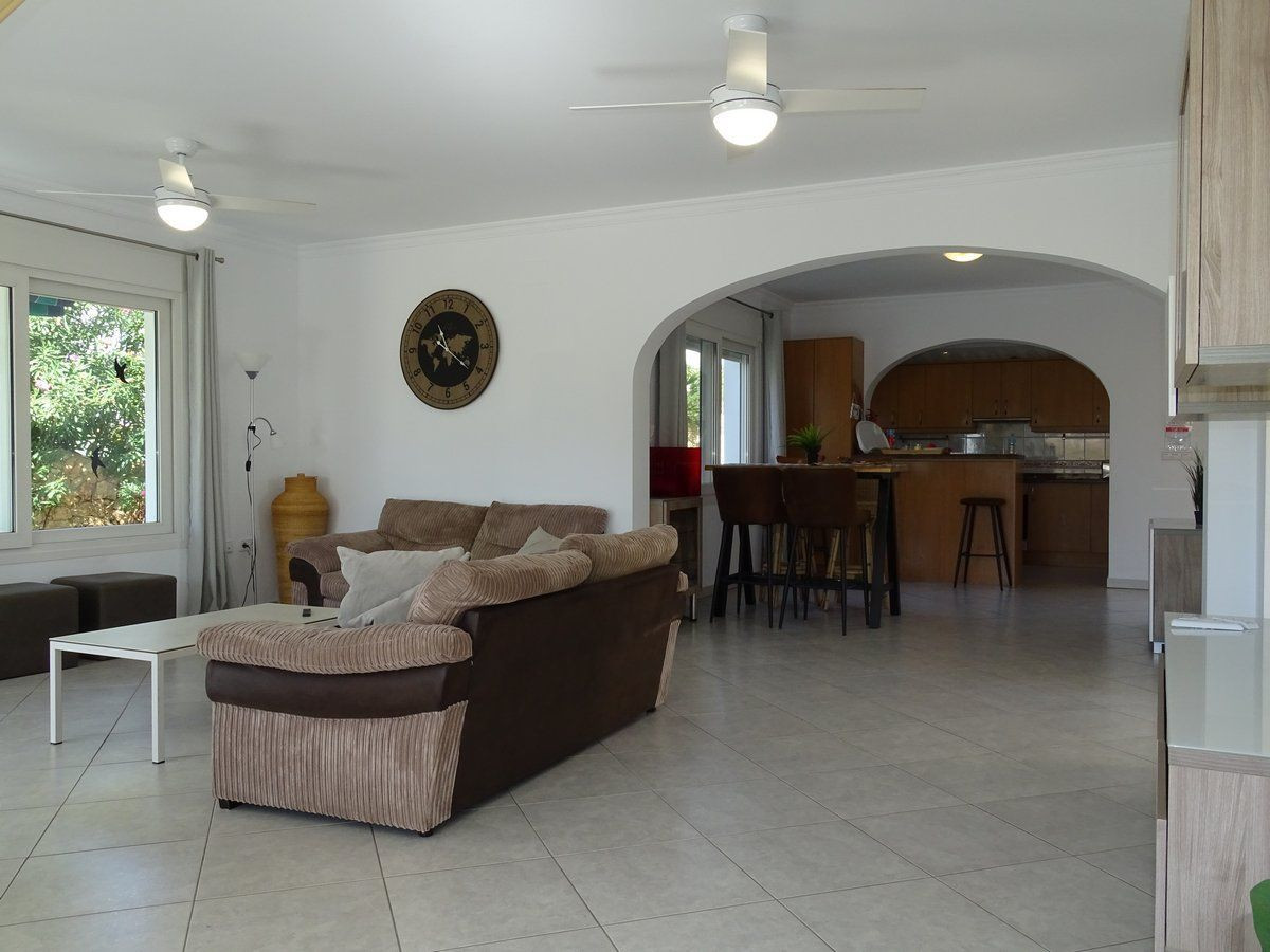 Se vende Villa - Chalet de 3 dormitorios en Costa Blanca, Alicante, España
