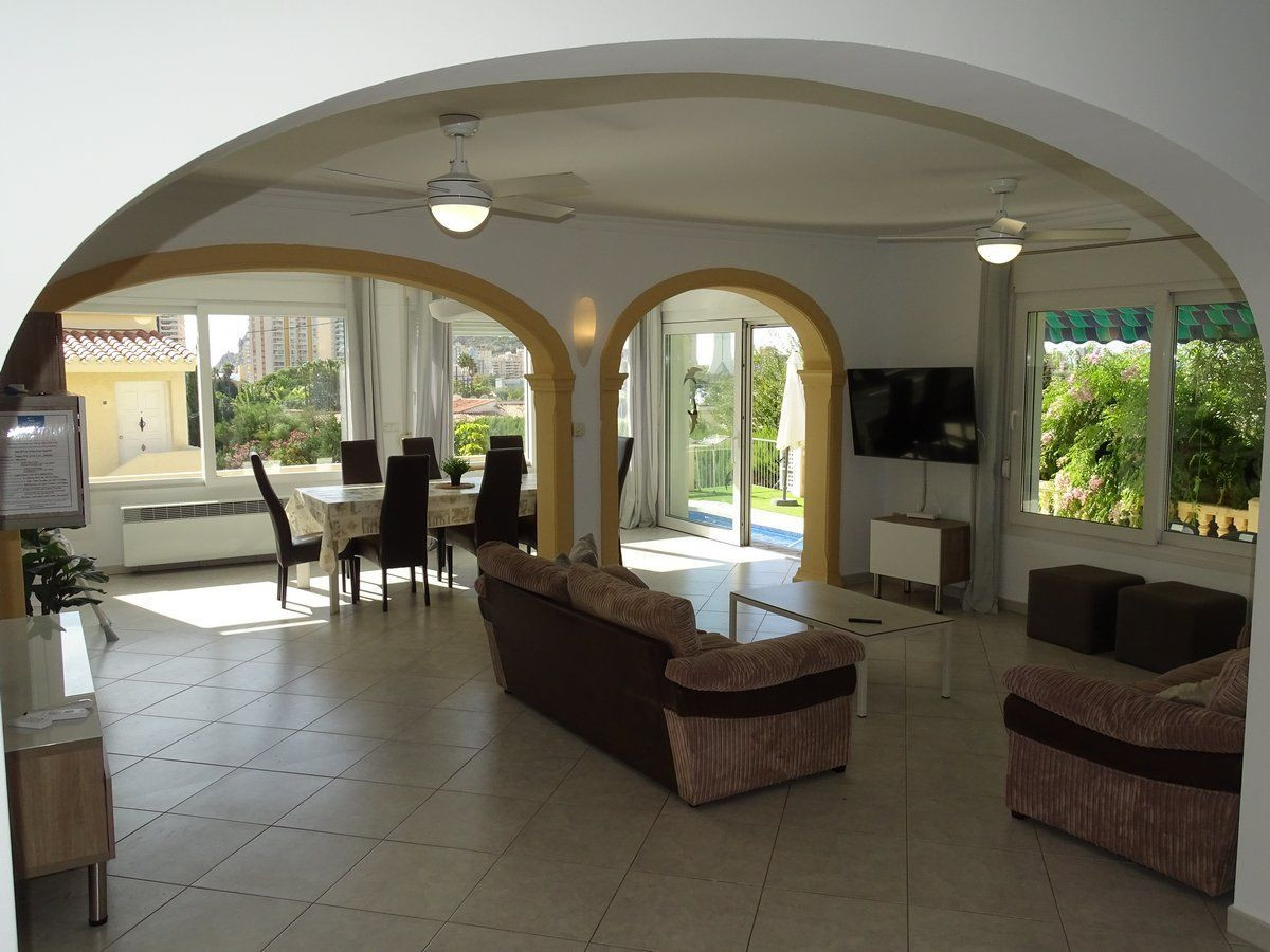 Se vende Villa - Chalet de 3 dormitorios en Costa Blanca, Alicante, España