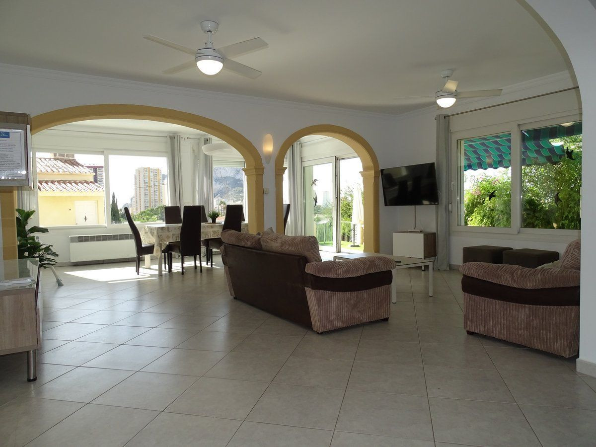 Se vende Villa - Chalet de 3 dormitorios en Costa Blanca, Alicante, España