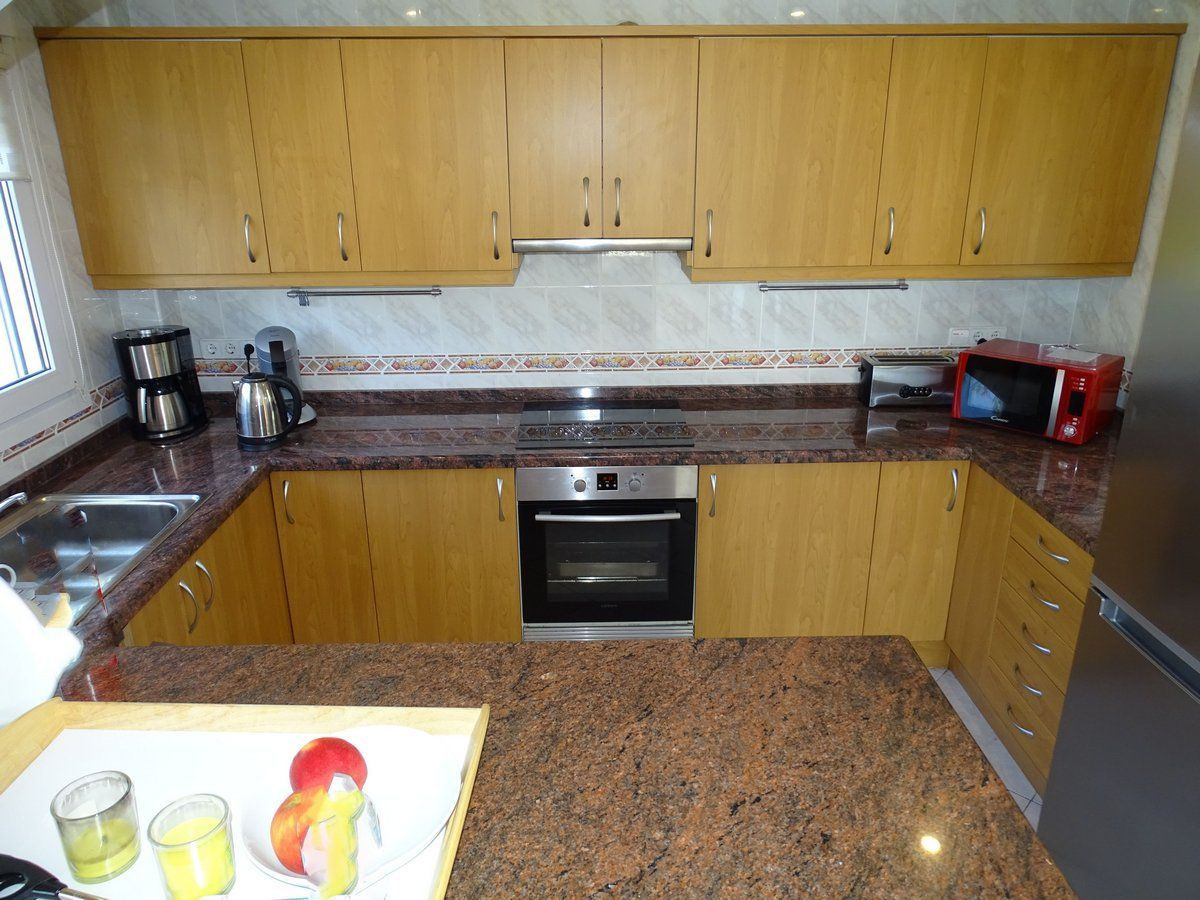 Se vende Villa - Chalet de 3 dormitorios en Costa Blanca, Alicante, España