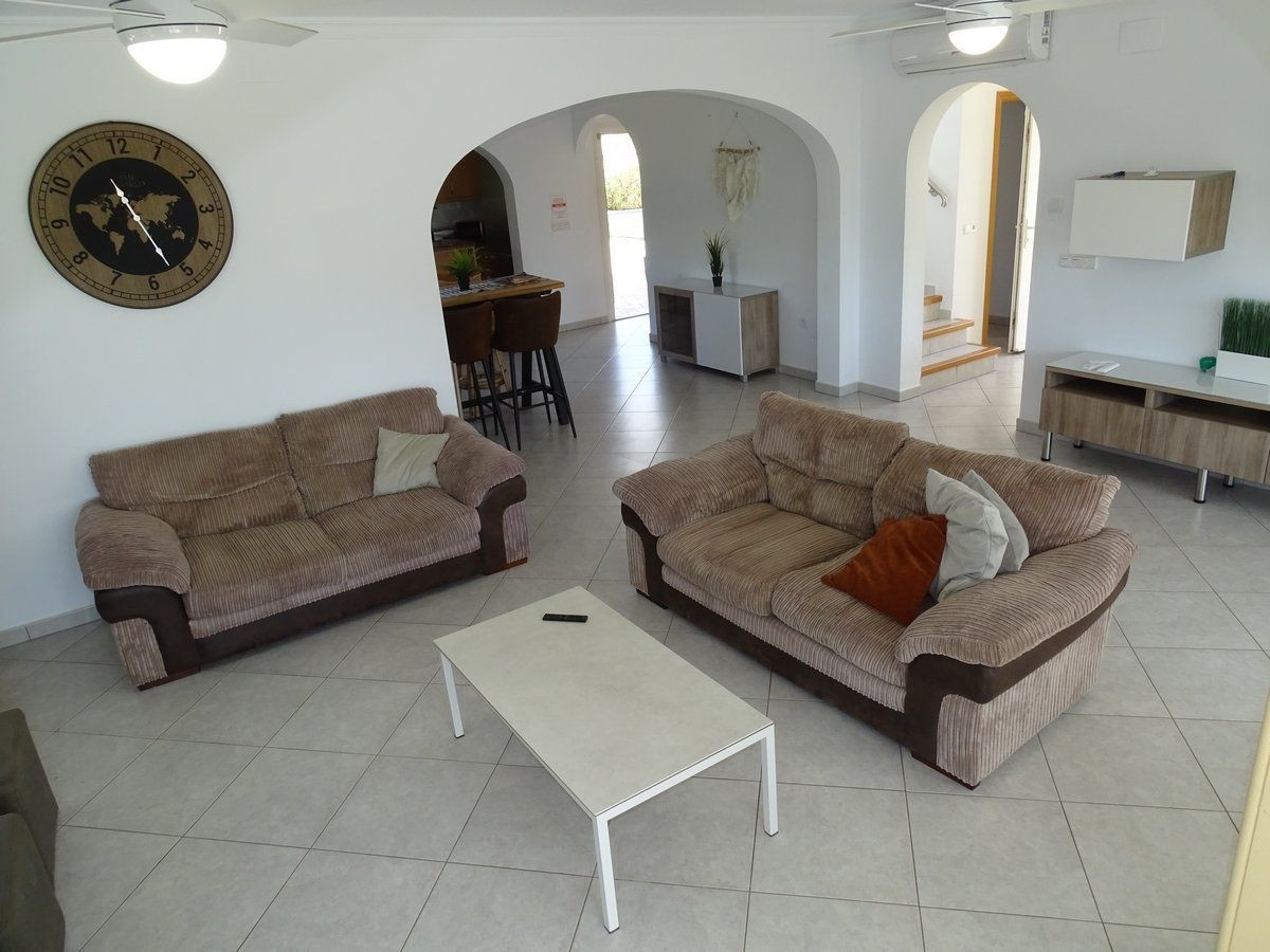 Se vende Villa - Chalet de 3 dormitorios en Costa Blanca, Alicante, España
