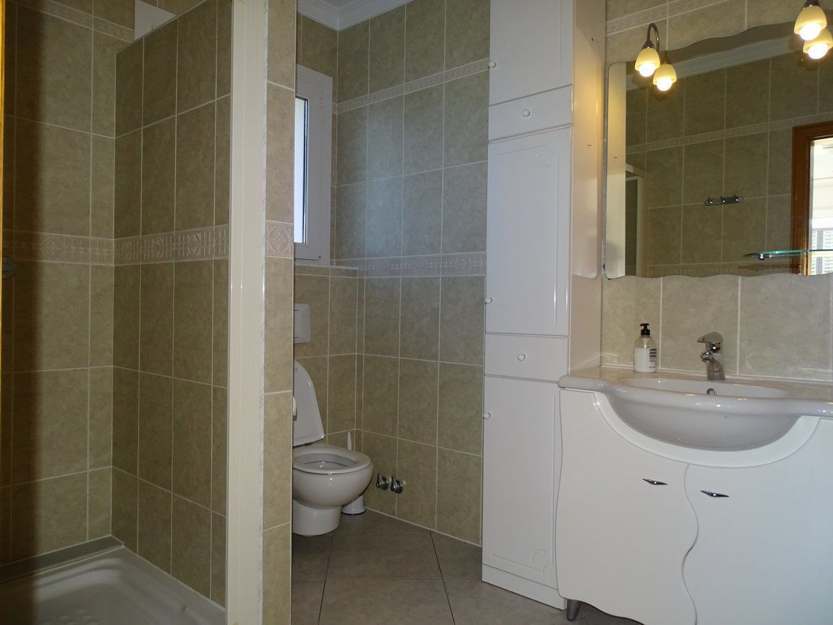 Se vende Villa - Chalet de 3 dormitorios en Costa Blanca, Alicante, España