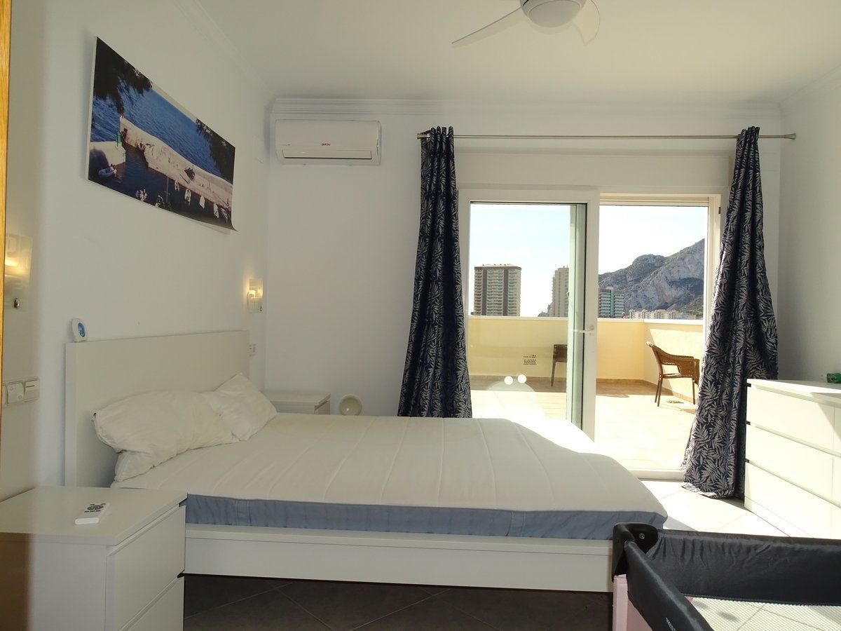 Se vende Villa - Chalet de 3 dormitorios en Costa Blanca, Alicante, España