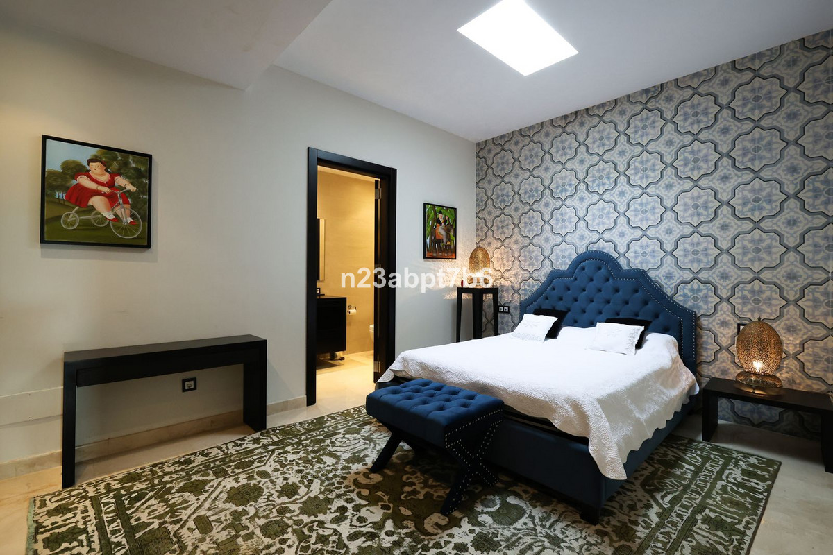 Se vende Villa - Chalet de 4 dormitorios en Costa Del Sol, Málaga, España