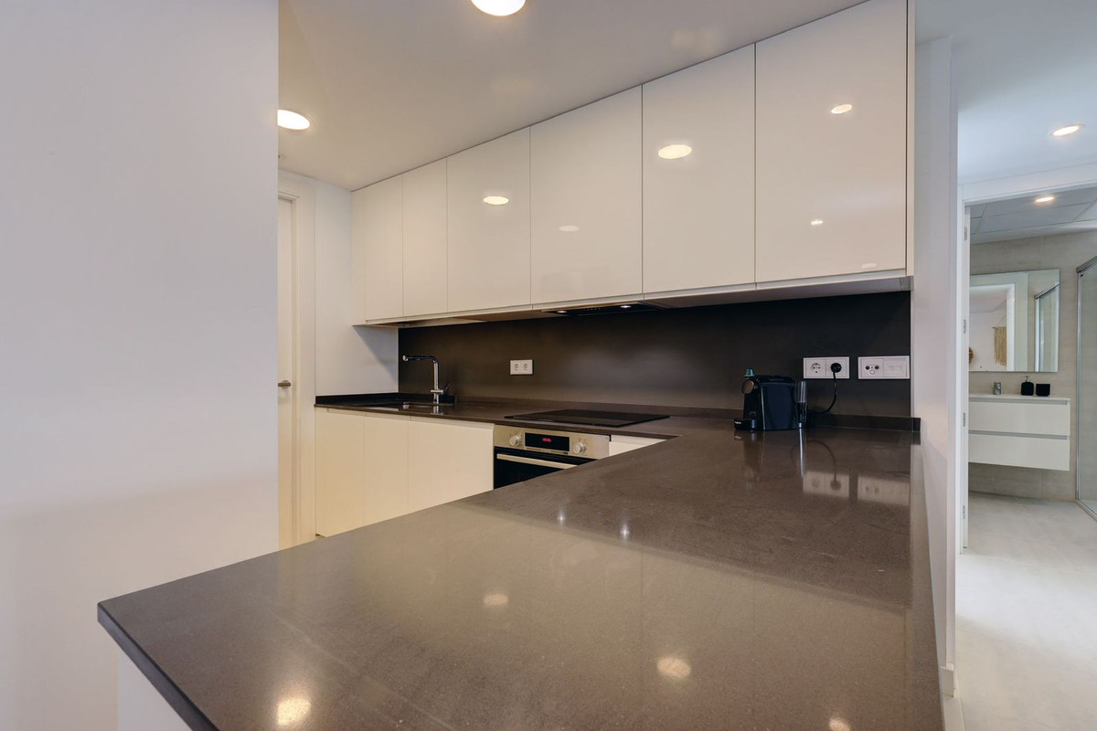Se vende Apartamento Planta Baja de 2 dormitorios en Costa Del Sol, Málaga, España