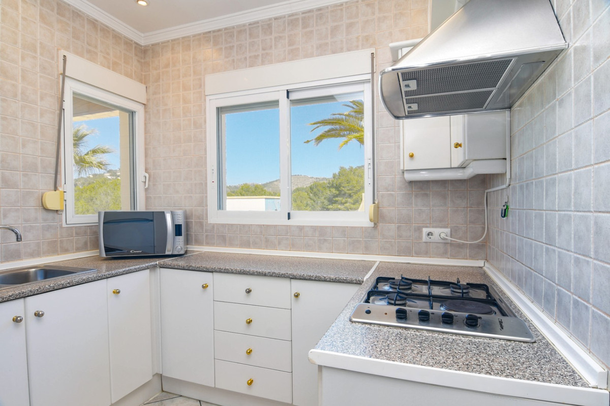 5 Bed Townhouse for sale in Calpe Costa Blanca, Alicante, Spain