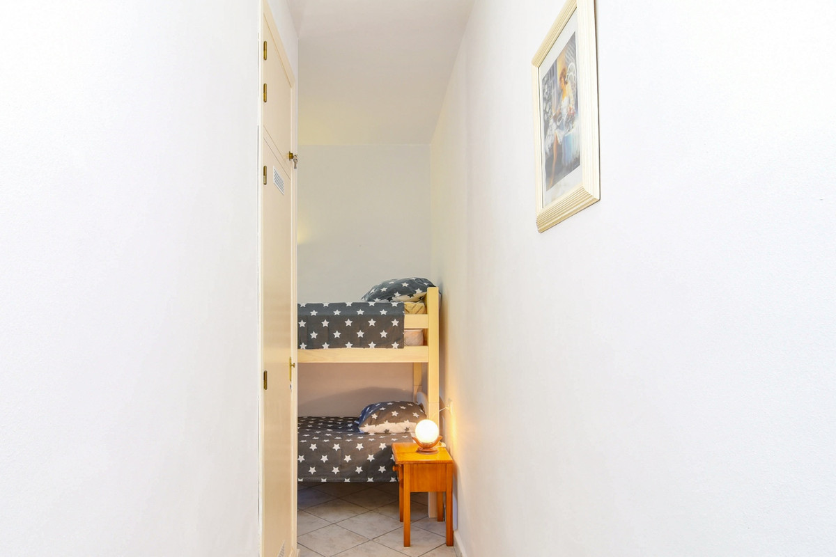 5 Bed Townhouse for sale in Calpe Costa Blanca, Alicante, Spain