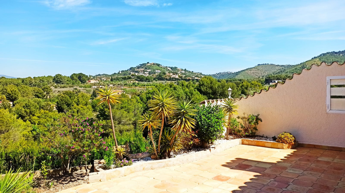 5 Bed Townhouse for sale in Calpe Costa Blanca, Alicante, Spain