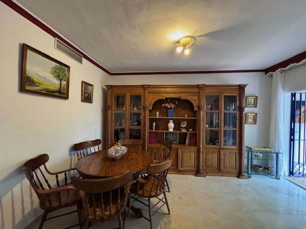 5 Bed Townhouse for sale in San Pedro De Alcántara Costa Del Sol, Málaga, Spain