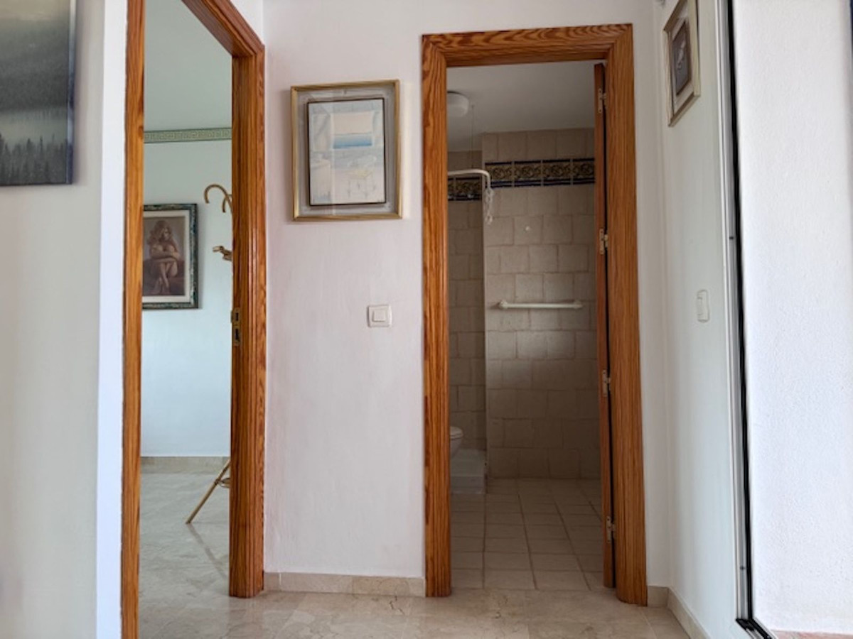 5 Bed Townhouse for sale in San Pedro De Alcántara Costa Del Sol, Málaga, Spain