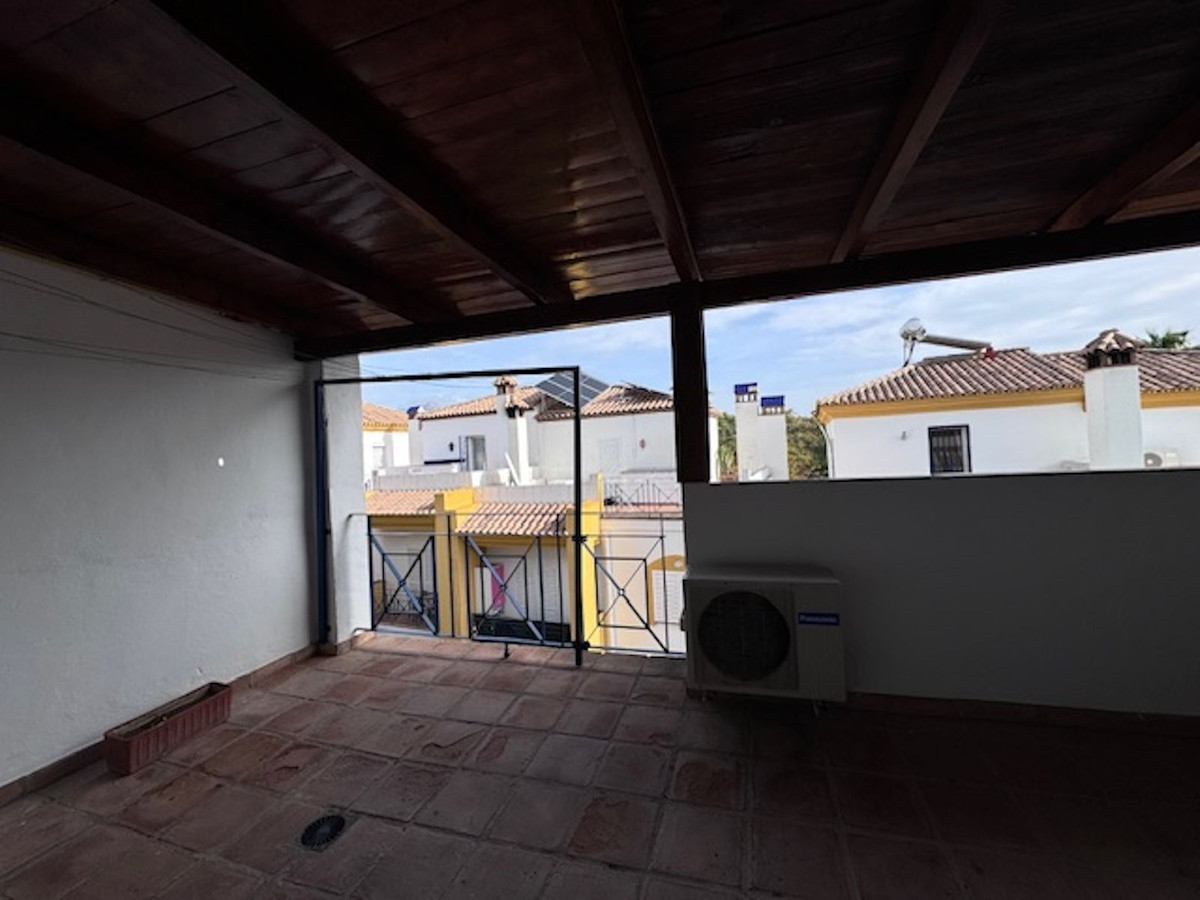 5 Bed Townhouse for sale in San Pedro De Alcántara Costa Del Sol, Málaga, Spain