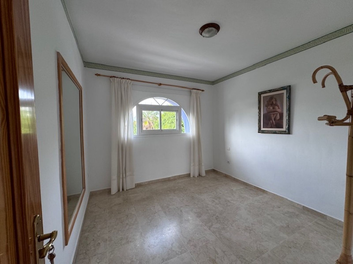 5 Bed Townhouse for sale in San Pedro De Alcántara Costa Del Sol, Málaga, Spain