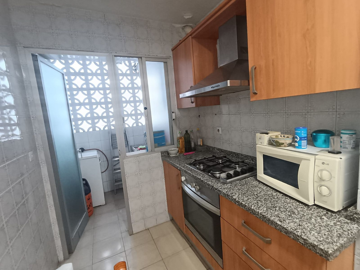 Se vende Apartamento Planta Media de 4 dormitorios en Costa Del Sol, Málaga, España