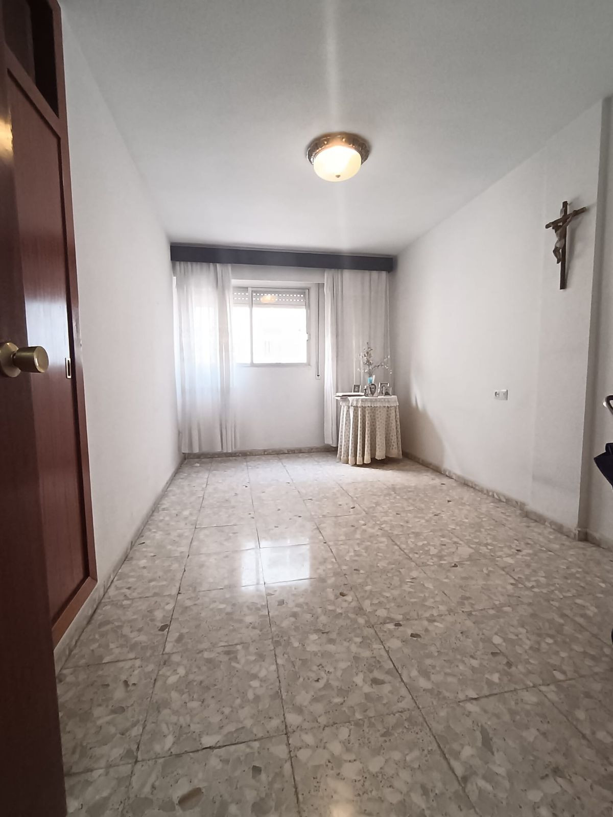 Se vende Apartamento Planta Media de 4 dormitorios en Costa Del Sol, Málaga, España