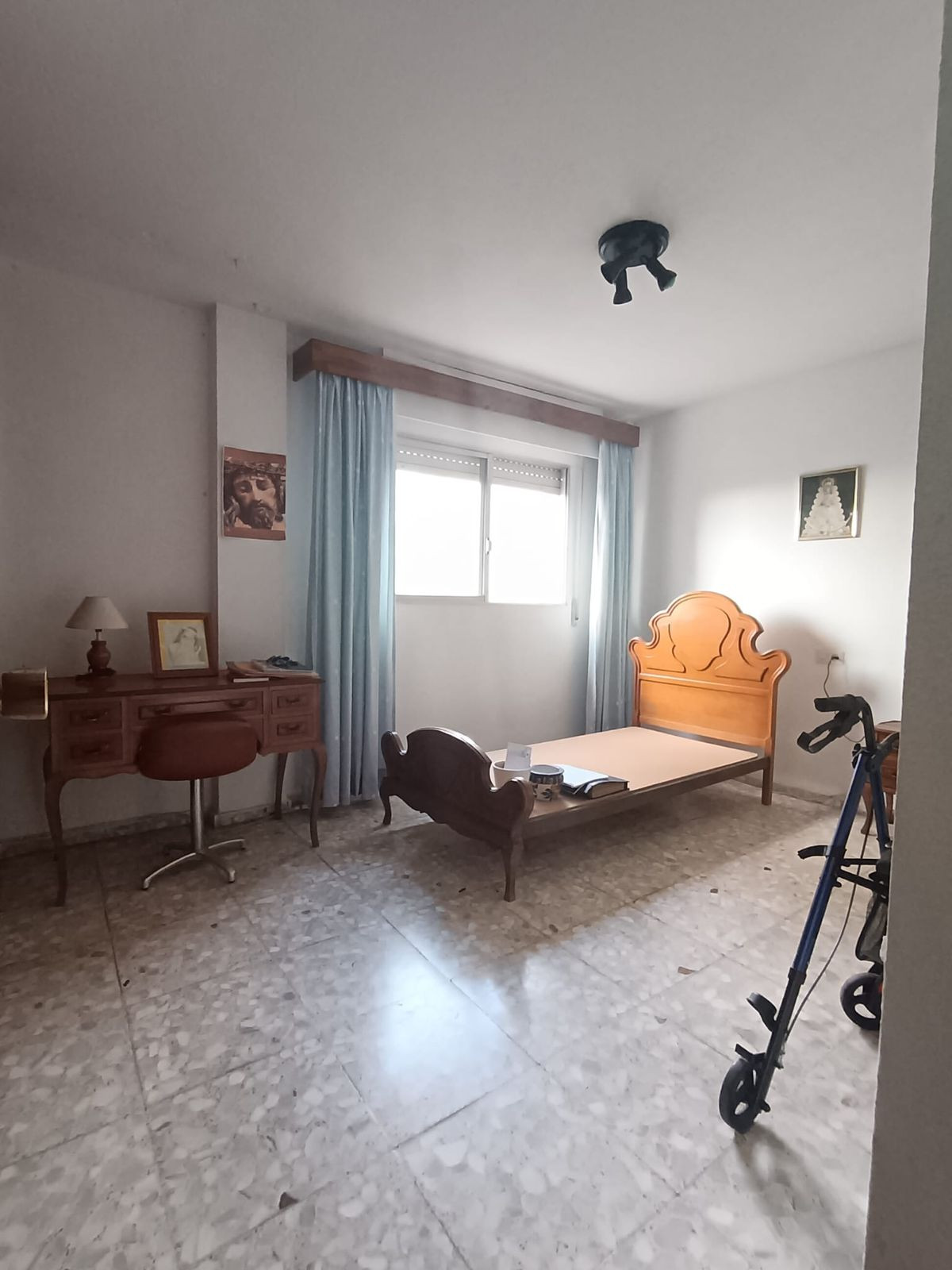 Se vende Apartamento Planta Media de 4 dormitorios en Costa Del Sol, Málaga, España