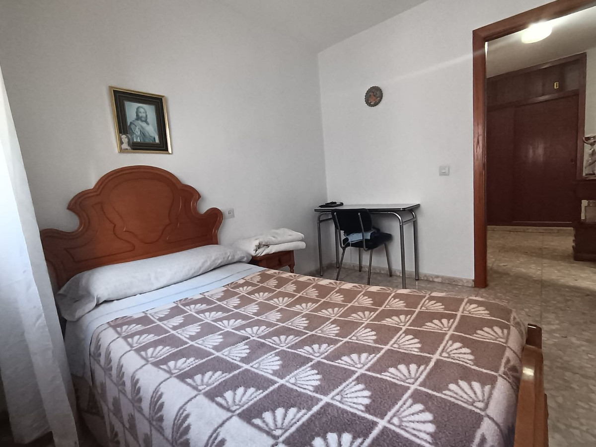 Se vende Apartamento Planta Media de 4 dormitorios en Costa Del Sol, Málaga, España
