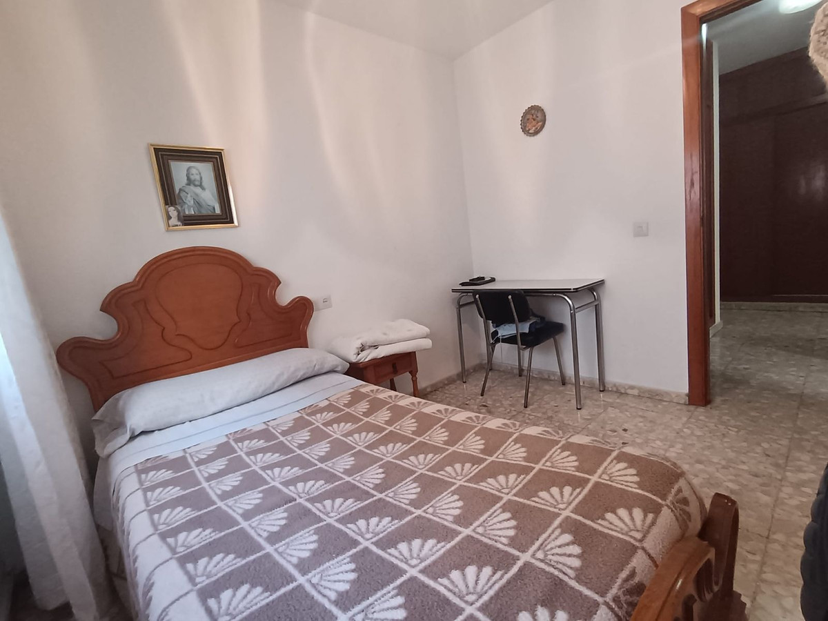 Se vende Apartamento Planta Media de 4 dormitorios en Costa Del Sol, Málaga, España