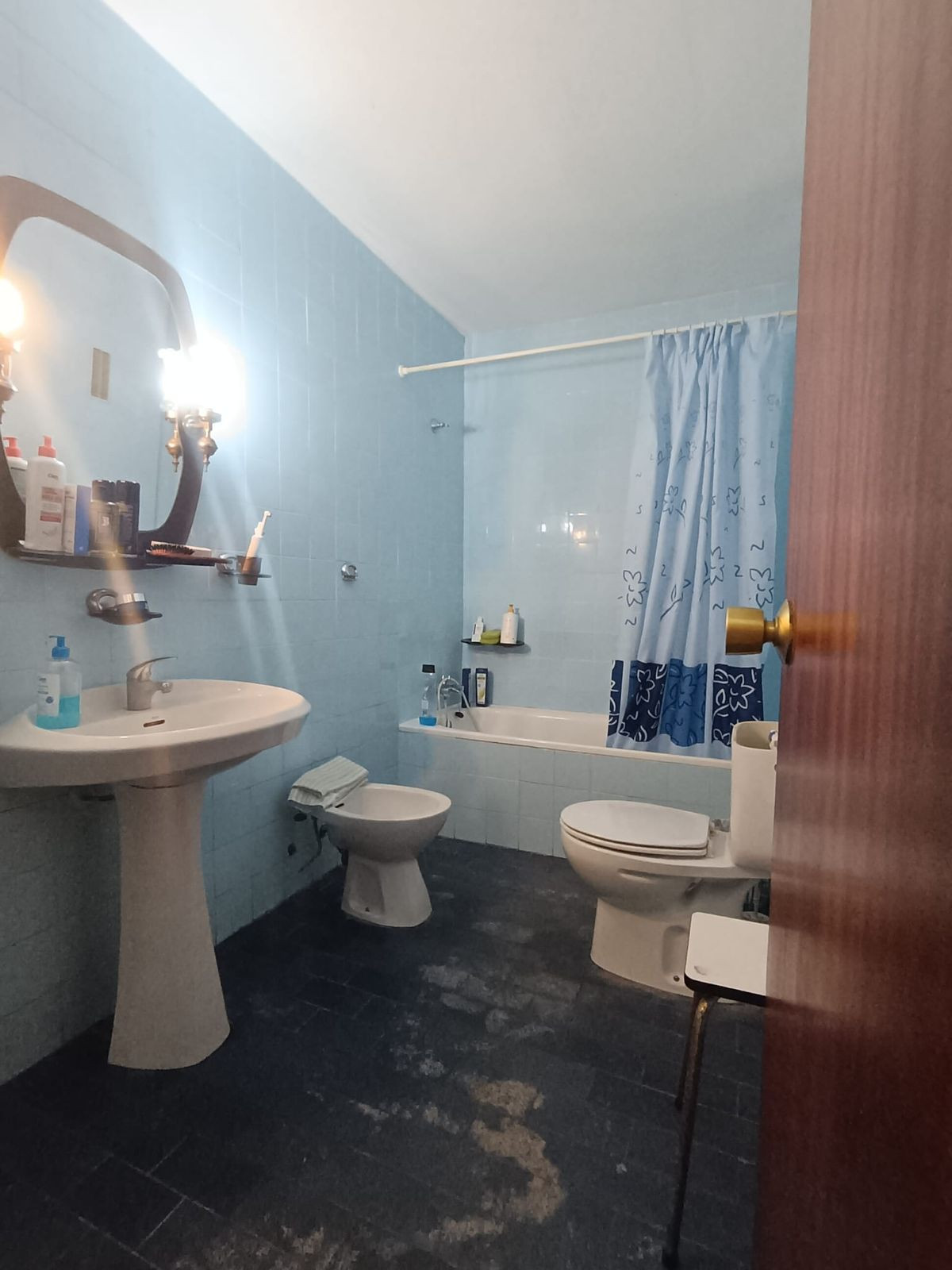 Se vende Apartamento Planta Media de 4 dormitorios en Costa Del Sol, Málaga, España