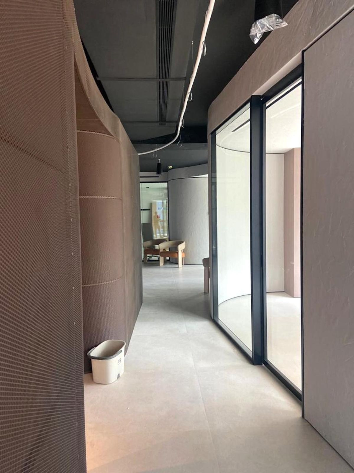 1 Bed Commercial unit for sale in Marbella Costa Del Sol, Málaga, Spain