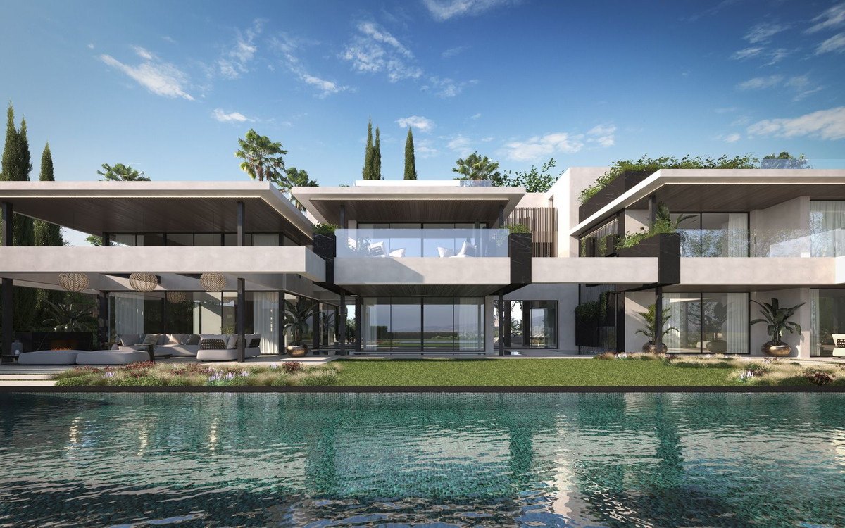 Se vende Villa - Chalet de 4 dormitorios en Costa Del Sol, Cadiz, España