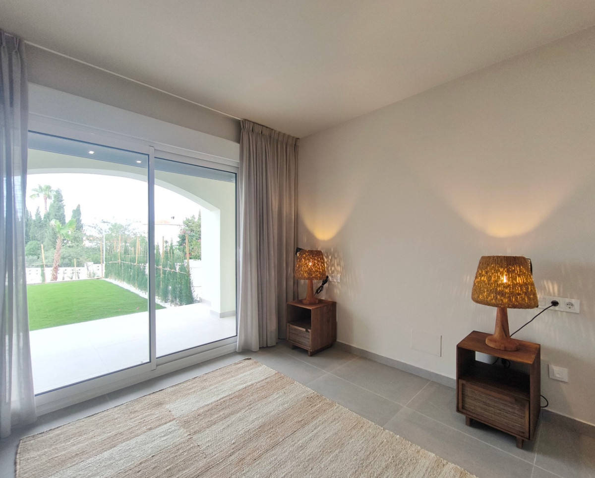 Se vende Apartamento Planta Baja de 2 dormitorios en Costa Blanca, Alicante, España