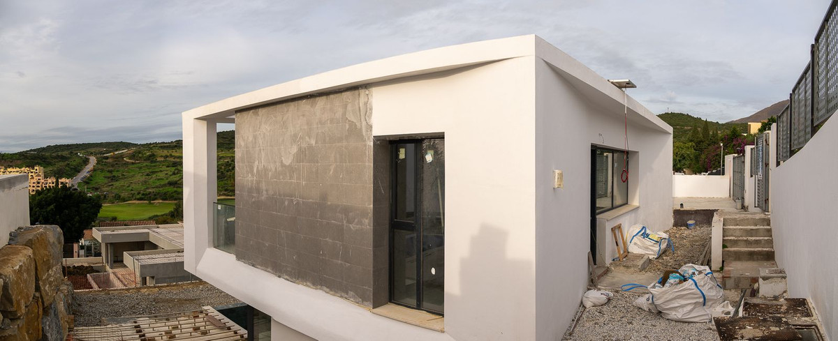 Se vende Villa - Chalet de 4 dormitorios en Costa Del Sol, Málaga, España