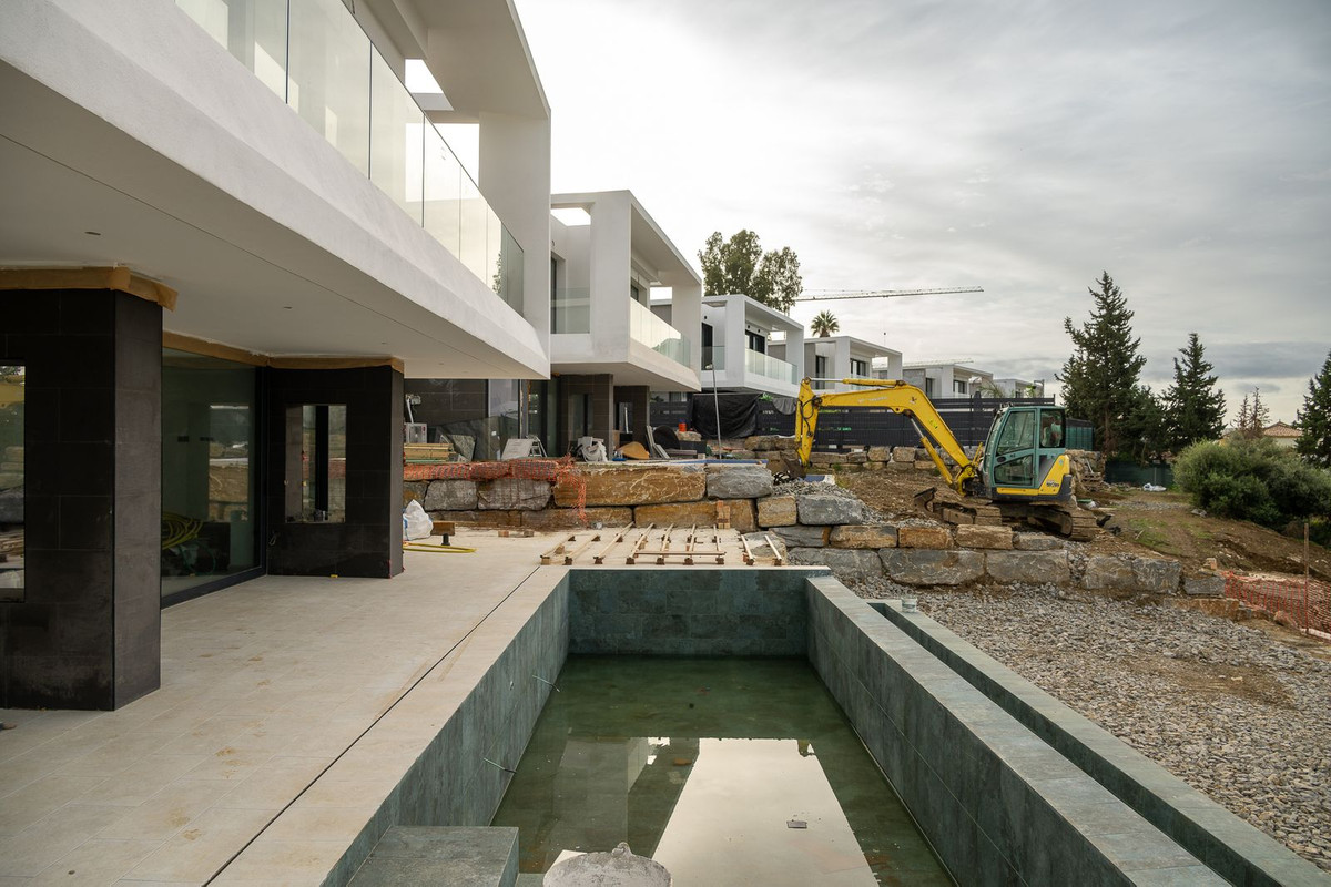 Se vende Villa - Chalet de 4 dormitorios en Costa Del Sol, Málaga, España
