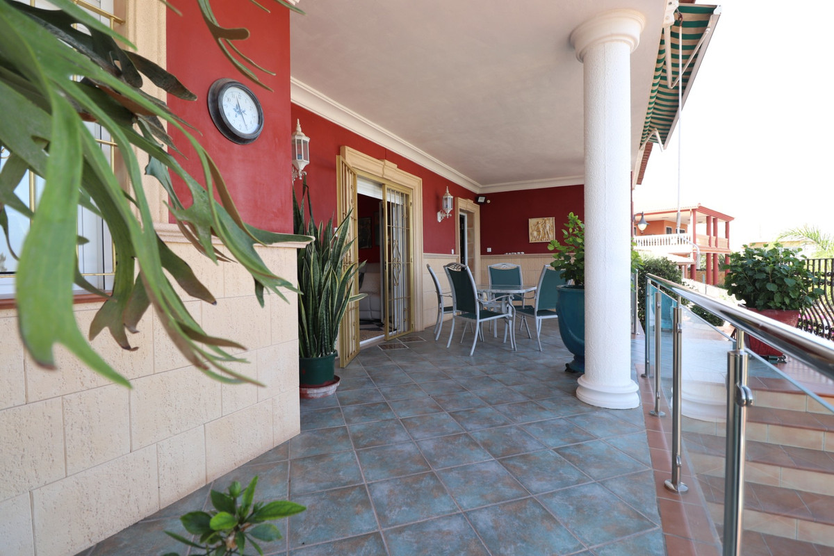 Se vende Villa - Chalet de 3 dormitorios en Costa Blanca, Alicante, España