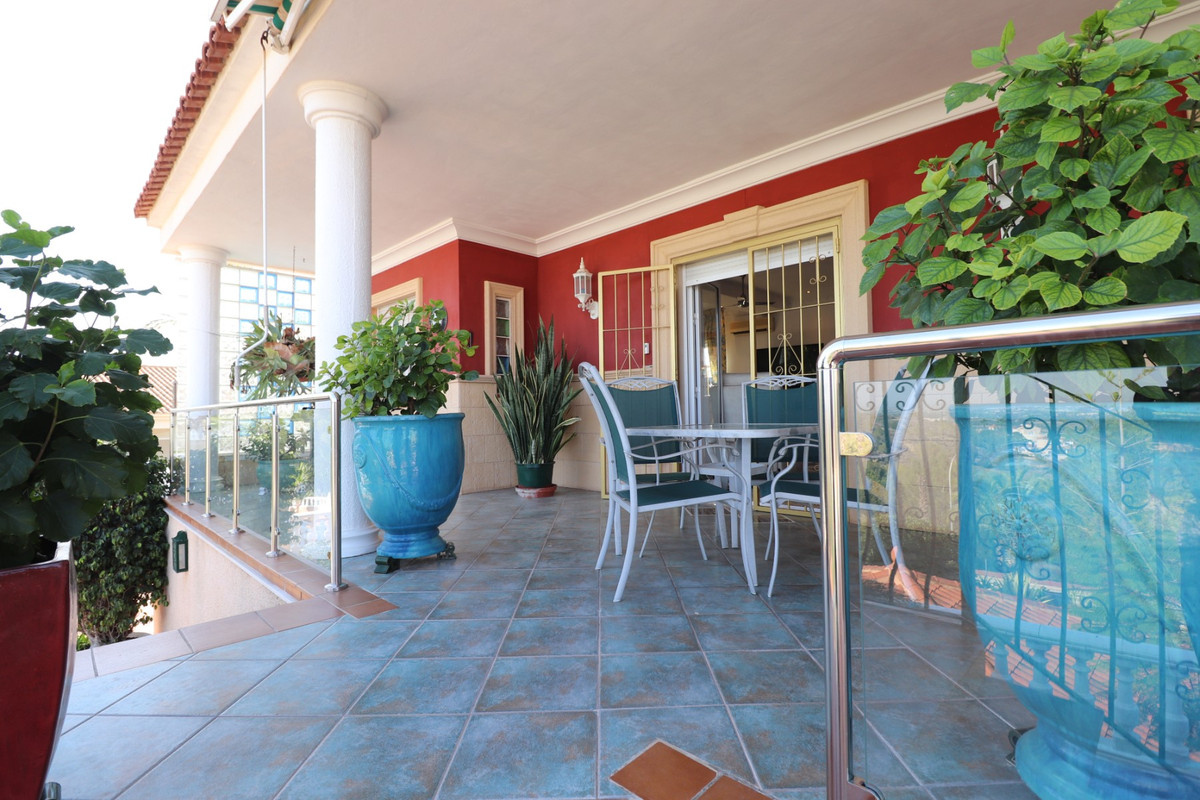Se vende Villa - Chalet de 3 dormitorios en Costa Blanca, Alicante, España