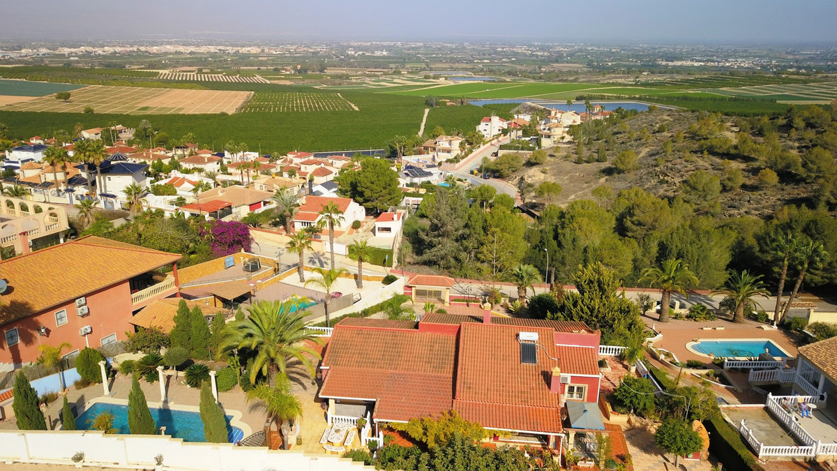 Se vende Villa - Chalet de 3 dormitorios en Costa Blanca, Alicante, España