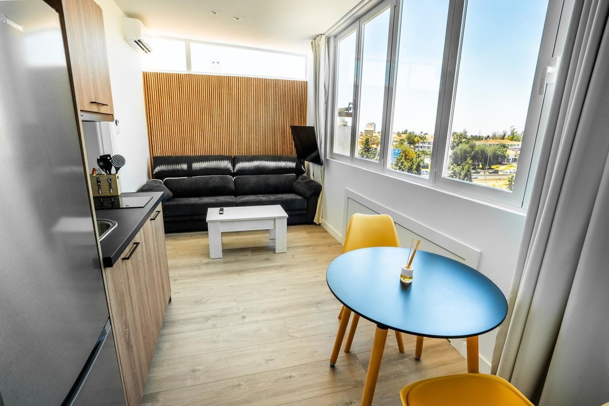 7 Bed Apartment for sale in Marbella Costa Del Sol, Málaga, Spain